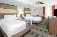 La Quinta Inn & Suites by Wyndham Guthrie Hotels in Guthrie