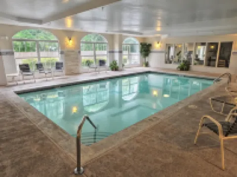 カントリー イン & スイーツ バイ ラディソン ダルトン ジョージア ドールトンのホテル