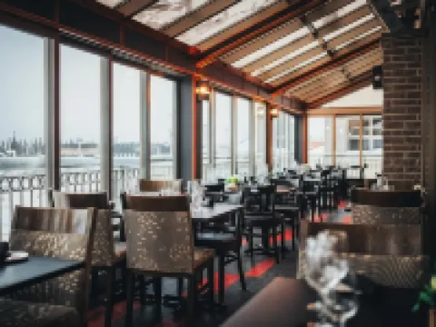 Hotel le Montagnais Hotels in Chicoutimi