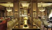 Warwick Melrose Hotel - servizio colazione