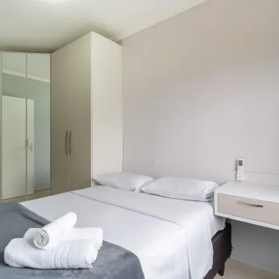 Apartment w/ Barbecue 850m From the Beach Acl0303 Отели рядом с достопримечательностью «Инглесес»