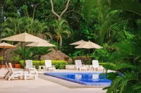 Hotel Ixzi Plus