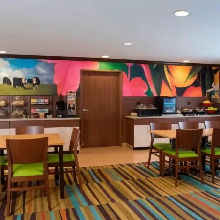 Fairfield Inn & Suites Chicago St. Charles Отели в г. Сент-Чарльз
