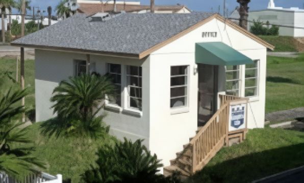Knights Inn Corpus Christi at North Beach