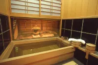 料亭旅館 京平荘 - 5つ星