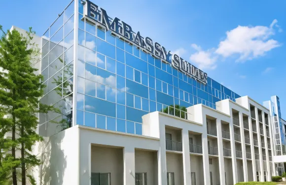 辛辛那提東北布魯艾施希爾頓安泊套房酒店