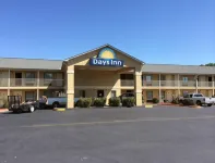Days Inn by Wyndham Royston Các khách sạn ở Hartwell