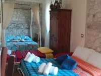 Serene Abruzzo Retreat with Mountain Views