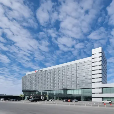 Azimut City Hotel Airport Ekaterinburg Hotels in der Nähe von Pamyatnik Razvedchikam-Mototsiklistam Ural'skogo Dobrovol'cheskogo Tankovogo Korpusa