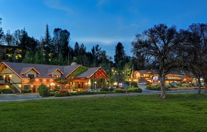 Best Western Plus Yosemite Gateway Inn