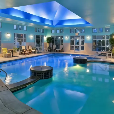 Comfort Suites Airport Tukwila Seattle