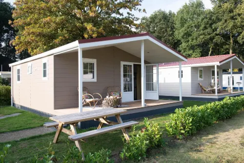 Bungalow with a Terrace at Bedafse Bergen
