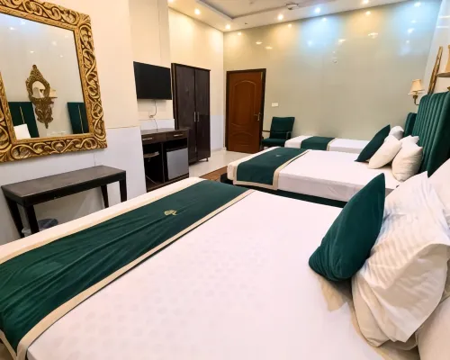 GOLDEN ONE HOTEL Hotéis em Laore