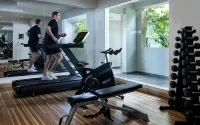 Crystal Kuta Hotel - gimnasio