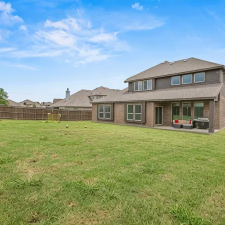 Rooftop Bliss 4br with Crib/office Space, Free parking/AC with WiFi in Mesquite