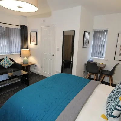 Anson Studios Walsall M6, J10 Hotels near Crown Wharf Retail Park