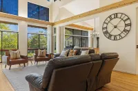 Lake front house near Clemson University