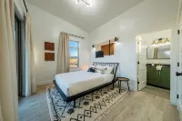 Brycegate Retreat, Cabin, Star Dome Bedroom, Fire Pit, Hammocks, Views, Pets, EV - 4-Star