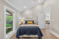6 Br Luxury Home on Main Street in Downtown Blowing Rock + Hot Tub! - 4-stjärniga