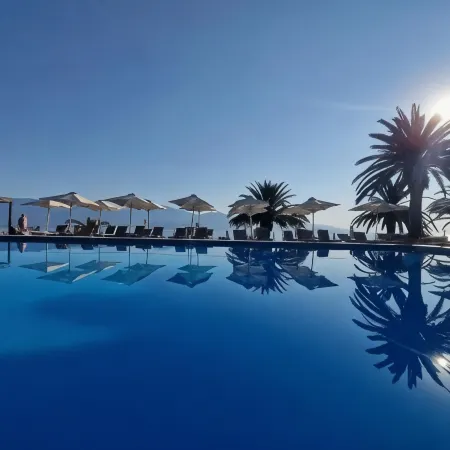 Long Beach Hotel & Resort