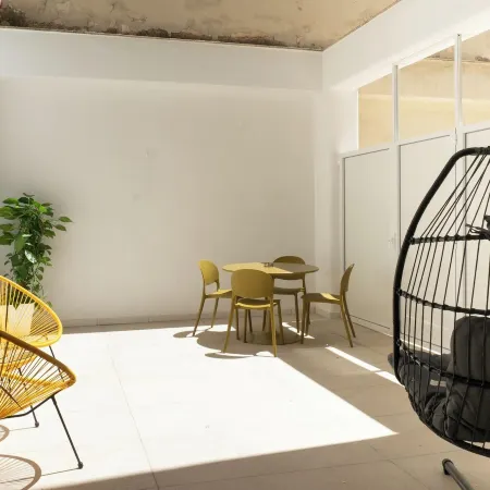 Barirooms - Cardassi Suites