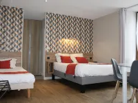 Logis Hotel Auberge de l'Allagnonette カンタルのホテル