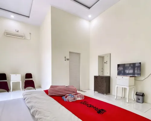 RedDoorz Syariah @ RPCC Rantauprapat Hotel di Rantau Selatan