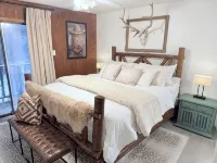 Cozy 2/2.5 Condo-Close to Lifts-Walk or Ride Shuttle Route-WiFi-Family Friendly