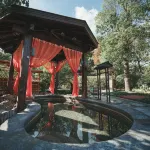 YANGZHOU SLENDER WEST LAKE HONGYUAN GARDEN - Hot Tub