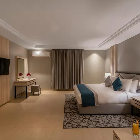 Enala Hotel Apartments - Tabuk