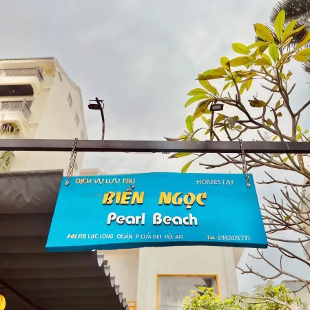 Pearl Beach Homestay - Cua Dai Beach, Hoi An Отели рядом с достопримечательностью «Пляж Кыадай»