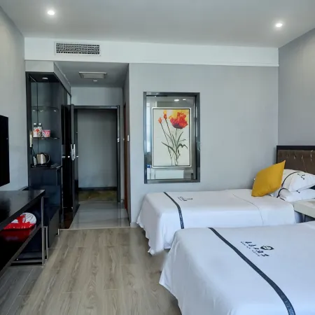 Hao Sen Grand Hotel Hotele w: Powiat Cengong