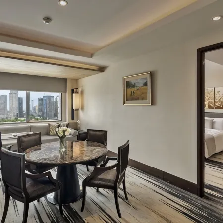 Gran Melia Jakarta Отели рядом с достопримечательностью «Выставочный комплекс Balai Kartini»