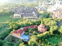 Mengla Bajiaolou Inn