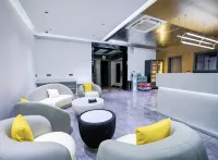 Xingtu E-Sports Hotel (Guangming Market)