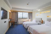 Ploy Palace Hotel - Parking