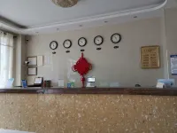 Chengmai Jinshidai Hotel - Inns
