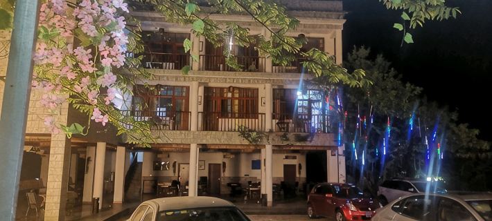 Yujing Longcang Oxygen Bar Station Hotels in Yingjing