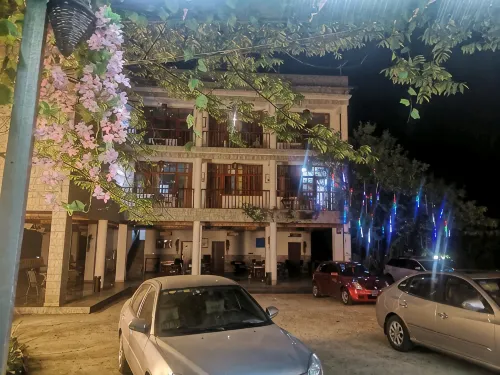 Yujing Longcang Oxygen Bar Station - Pet friendly