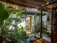 Shilin Anai Homestay Hotels in Shilin