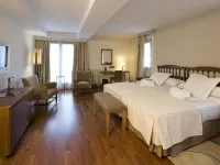 Parador Villafranca del Bierzo Hoteles en Bierzo