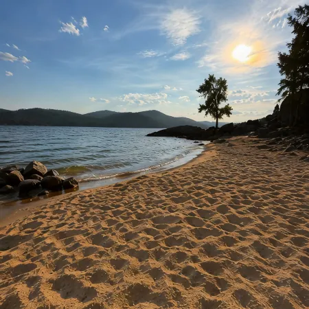 Escape to Priest Lake! Cabin in the woods! Air Conditioning and WiFi!!