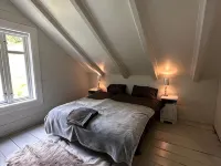 Original fjord house in its own beautiful fjord arm of the Sognefjord Hotels in Viks kommun