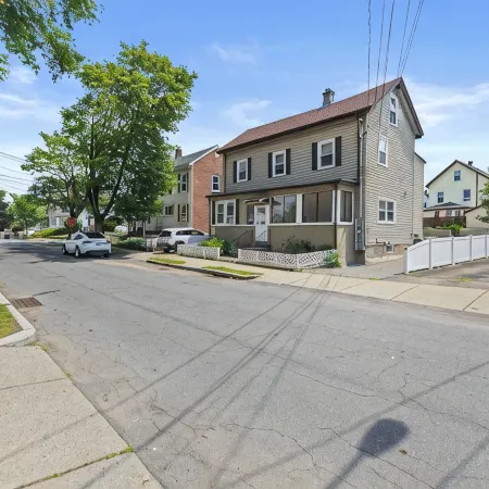 Totally Renovated 3Br Apartment