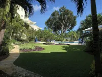 Palm Beach - Tropical Paradise on the Beach