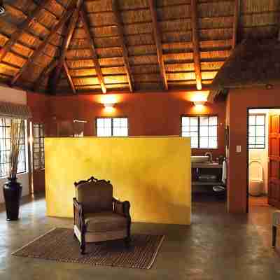 Jabulani Bushhouse - with a real African feeling Others