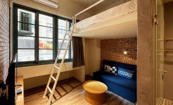 Funtime Hostel