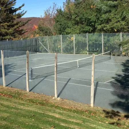 2Br 1BA - MT Snow, Ski Back Trail, Free Shuttle, Pool, BBQ - Green Mountain Den
