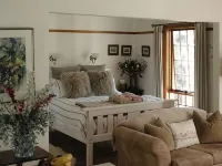 Forth River Cottage - Luxury Bed and Breakfast by the River Hotel di Devonport