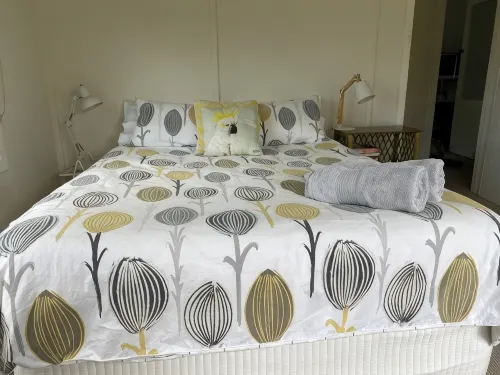 Family holiday haven cozy wood fire hiking skiing  bird watching linen supplied